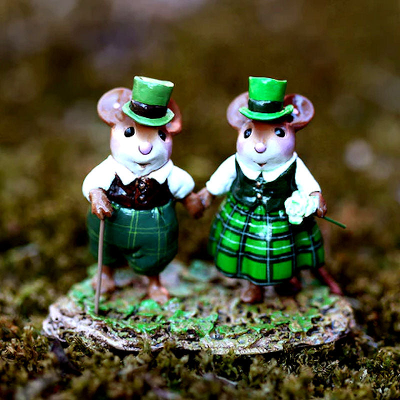 Wee Forest Folk M-701a "Finn & Fiona" Limited