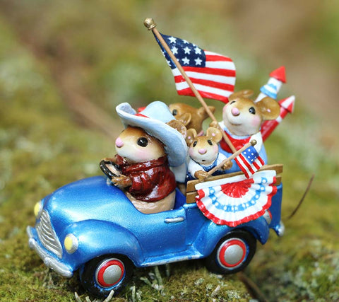 Wee Forest Folk M-270d6 "Patriotic Pickup" Limited