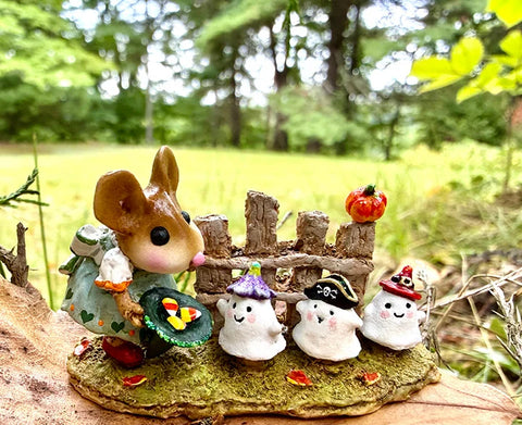 Wee Forest Folk M-770 "Trick or Treat Trio"