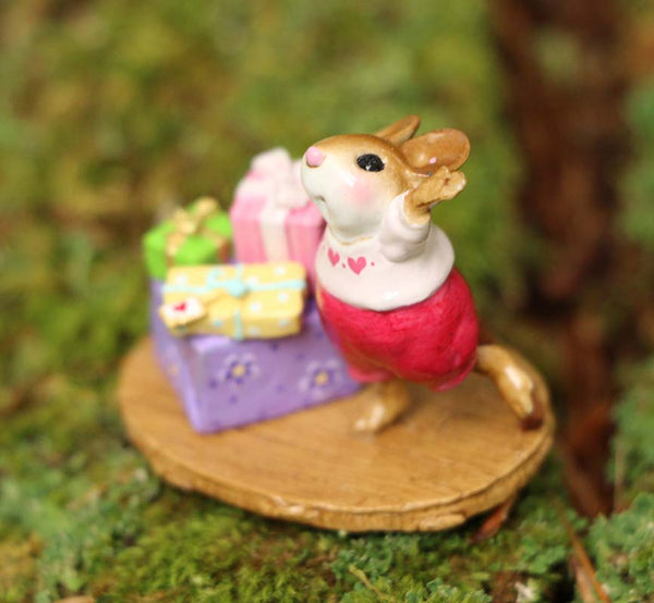 Wee Forest Folk M-739a "Yippee!"