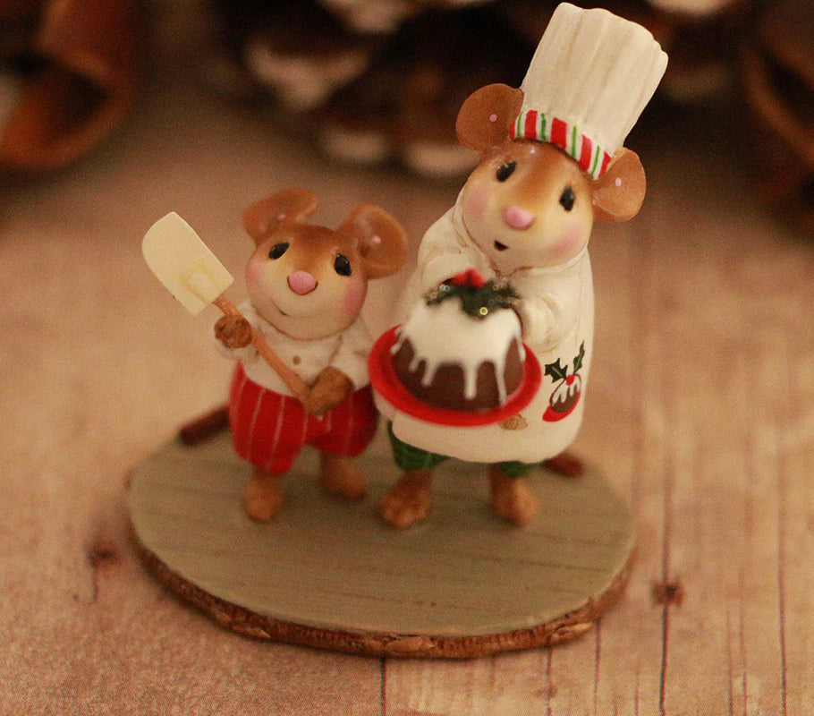 Wee Forest Folk M-641a "Christmas Pudding Pals" Limited