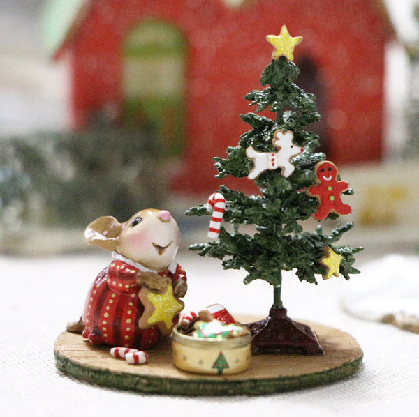 Wee forest Folk M-658 "Tiny Trimmer" Retired