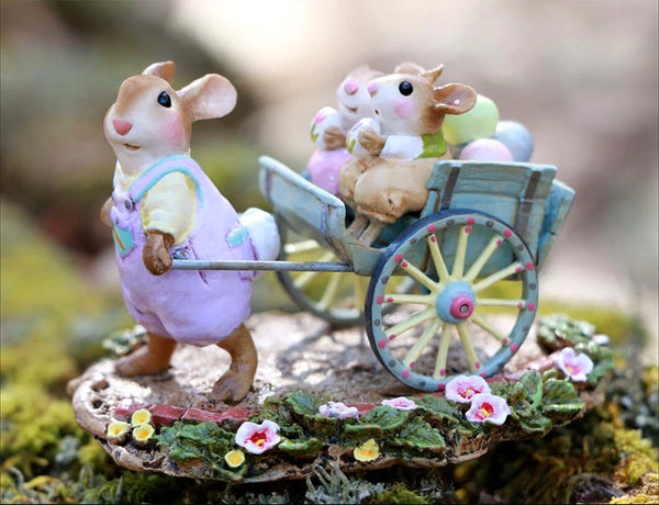 Wee Forest Folk M-745 "Easter on it's Way"
