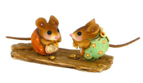 Wee Forest Folk NM-2 "Nibble Mouse"