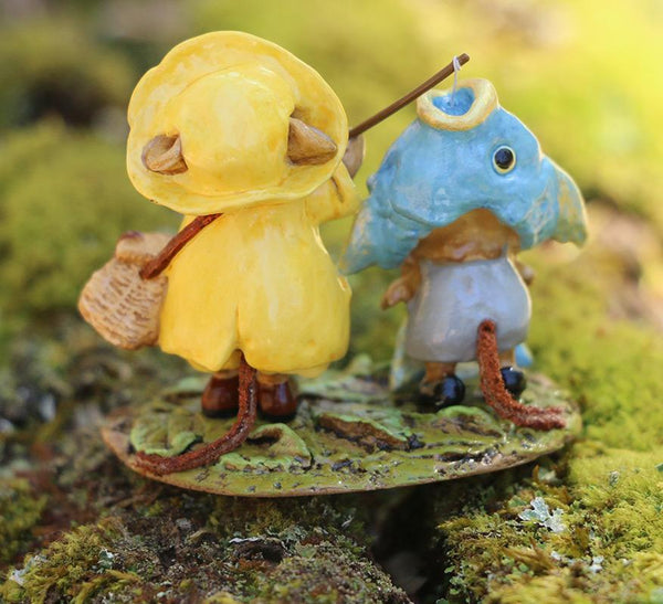 Wee Forest Folk M-676a "Reel Chums"