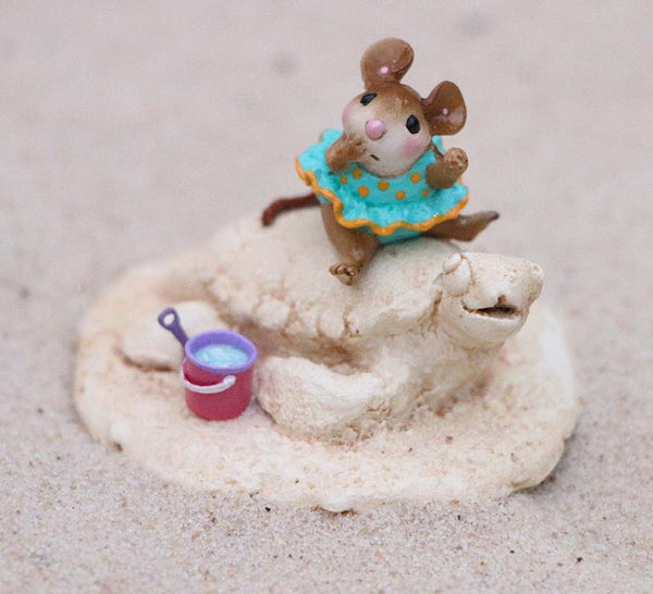 Wee Forest Folk M-477b " Turtle Traveler" Limited